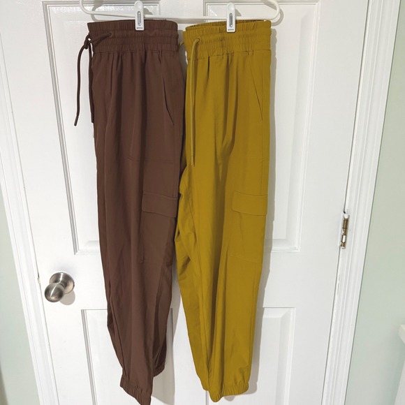 Old Navy Pants - Old Navy StretchTech Cargo Joggers 2 Pack Brown Mustard Yellow Womens Small